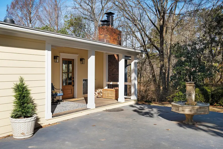 9032 S Harpeth Ct, Nashville, TN 37221 - #3