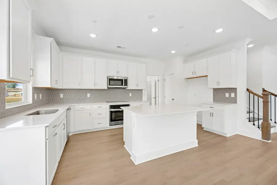 2965 Sharpstone Dr, Columbia, TN 38401 - #2