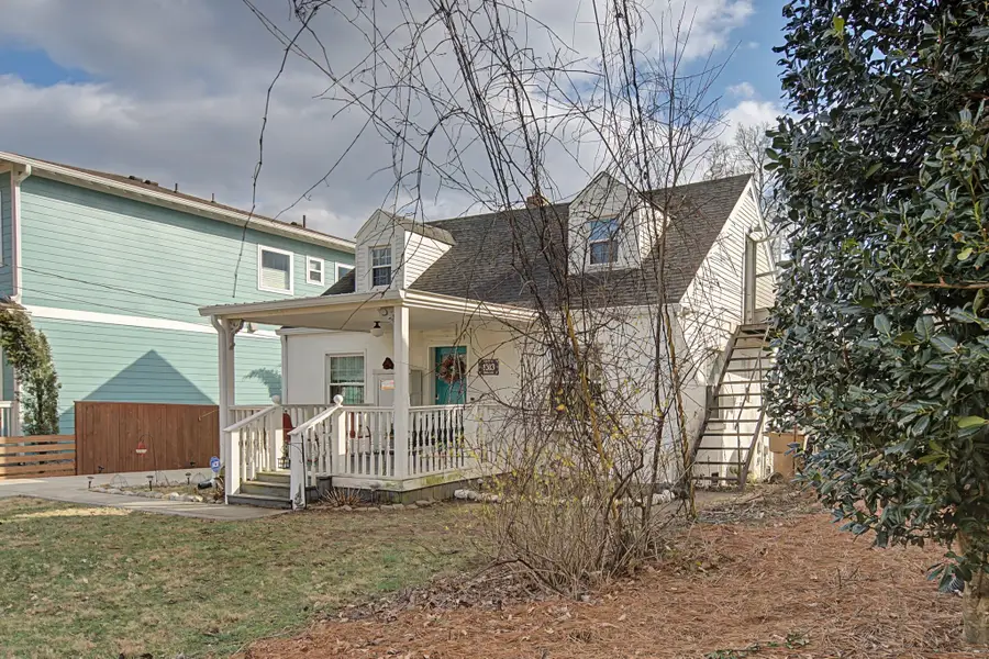 4313 Westlawn Dr, Nashville, TN 37209 - #3