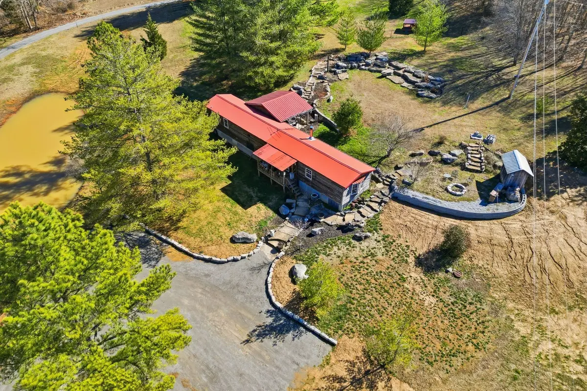 3611 Cooper Nicholson Rd, Pleasant View, TN 37146 - #1