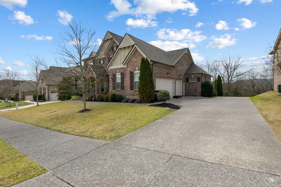 6729 Falls Ridge Ln, College Grove, TN 37046 - #3