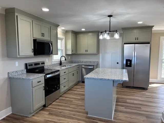 25 E Warren Rd, Flintville, TN 37335 - #3