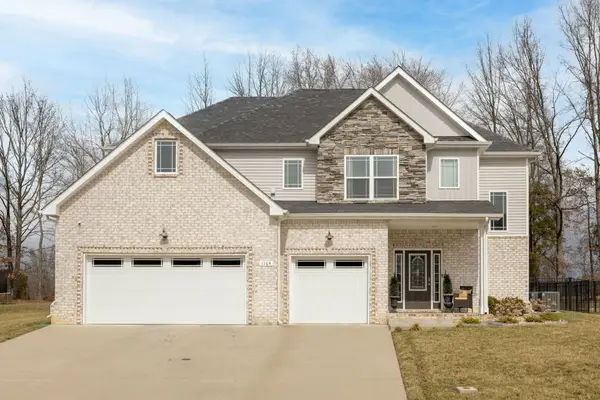 1164 Chagford Dr, Clarksville, TN 37043