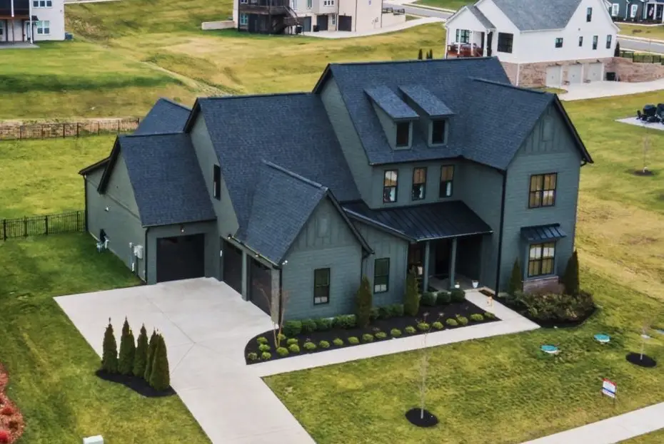 7204 Ellaby Ct, College Grove, TN 37046 - #1