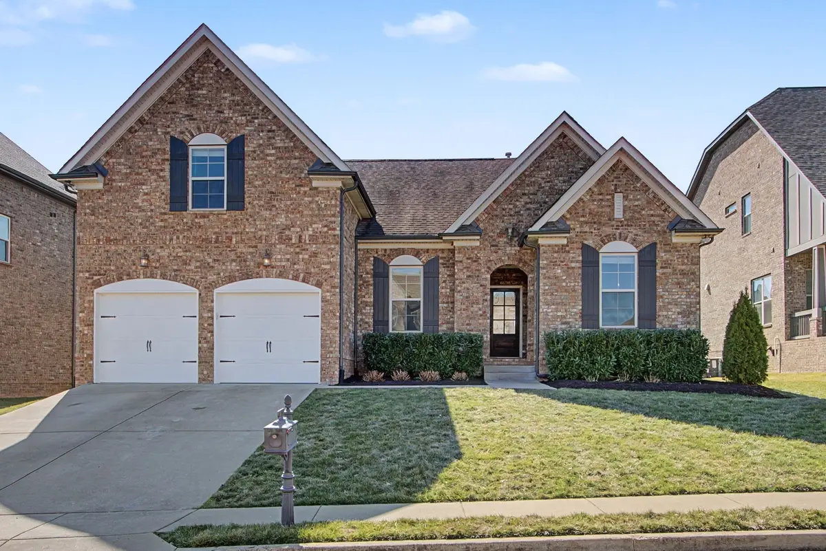 2805 Chatham Place Ct, Thompsons Station, TN 37179 - #1