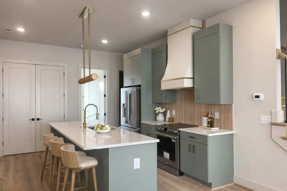 102 Fairview Ct, Nashville, TN 37203 - #1