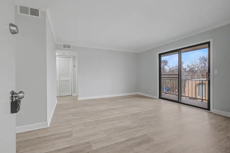 420 Walton Ln #J47, Madison, TN 37115 - #2