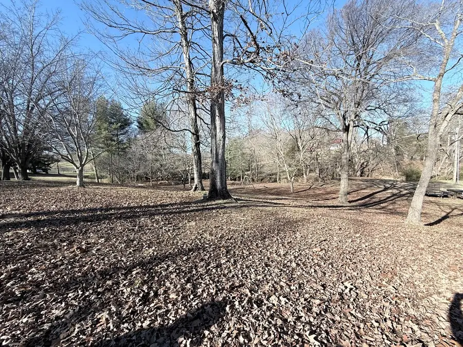 68 Riverview Trl, Cadiz, KY 42211 - #2