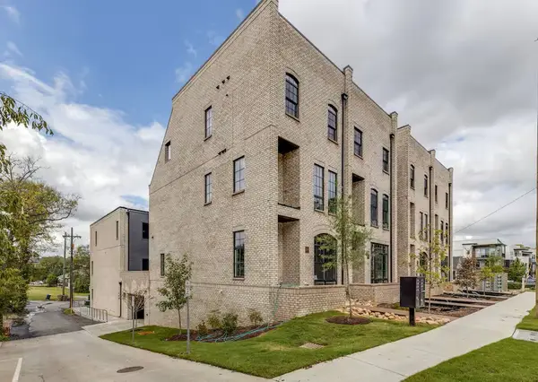 3206 West End Circle #1-8, Nashville, TN 37203