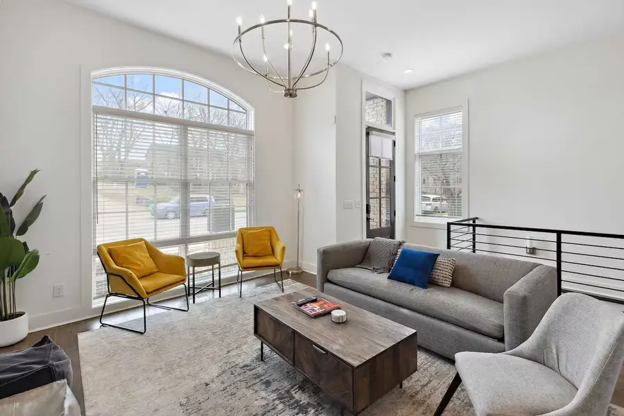 3206 West End Circle #1-8, Nashville, TN 37203 - #3