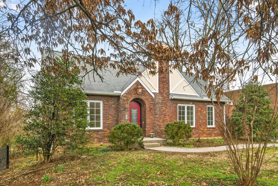 2110 Westwood Ave, Nashville, TN 37212 - #2