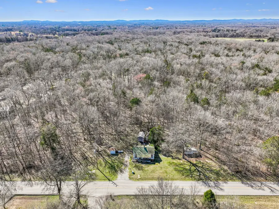 4025 Leanna Rd, Murfreesboro, TN 37129 - #2