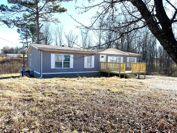 584 Rabbit Trail Rd Se, Leoma, TN 38468