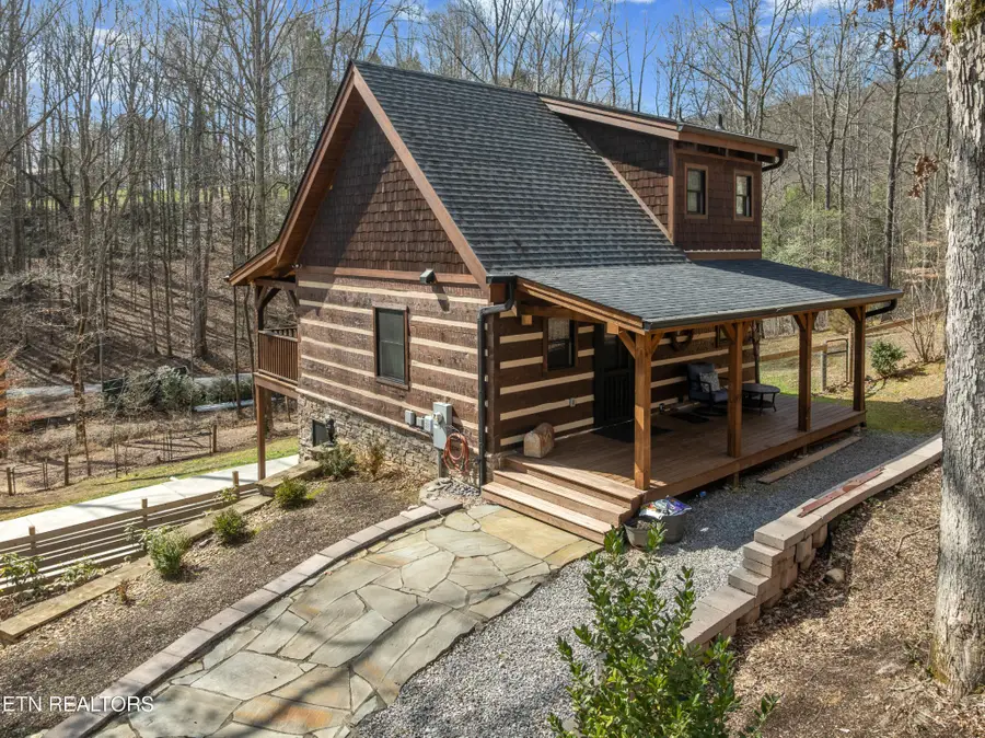 219 Flynn Rd, Walland, TN 37886 - #2