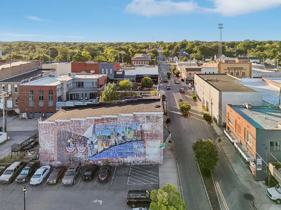 1118 W First Street, Dickson, TN 37055 - #2