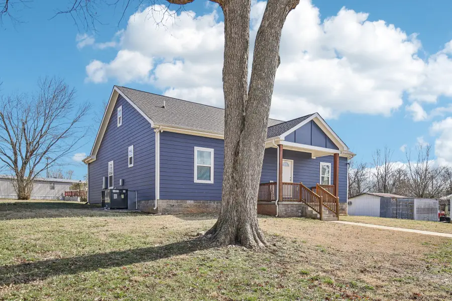 103 Deer Ln, Russellville, KY 42276 - #2