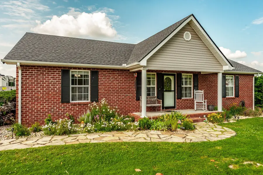 1051 Pinnacle Way, Castalian Springs, TN 37031 - #3