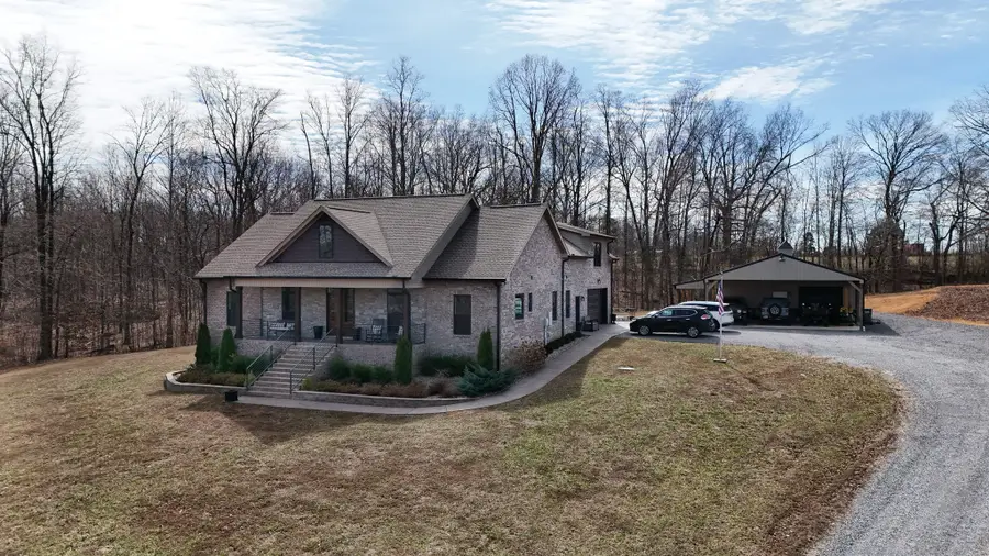 138 Belcher Hollow Rd, Cottontown, TN 37048 - #2