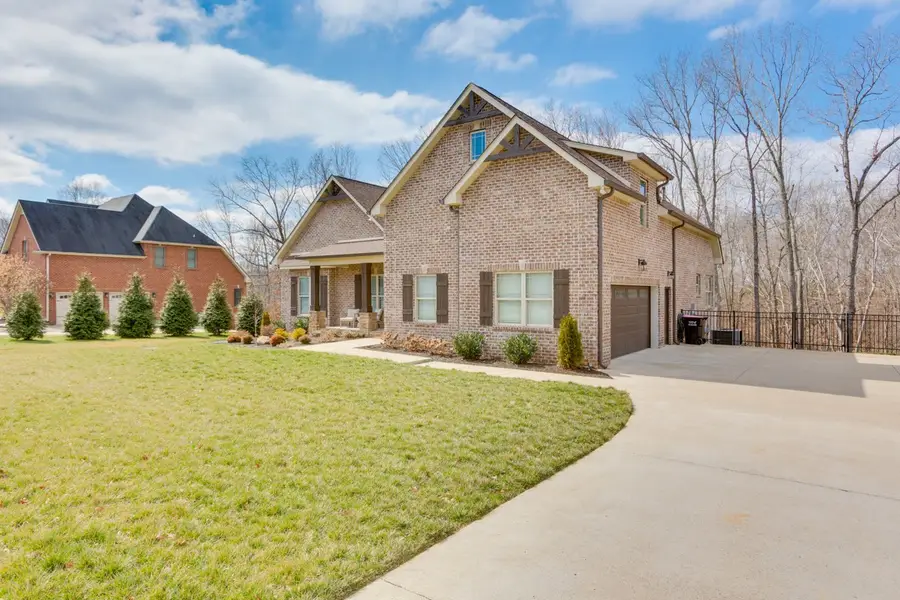 4114 Ironwood Dr, Greenbrier, TN 37073 - #3