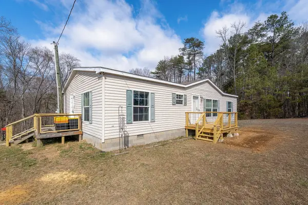 582 Doug Luna Rd, Walling, TN 38587