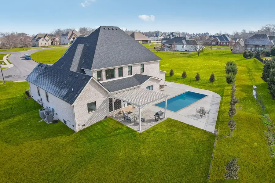 3166 Fern Croft Ln, Clarksville, TN 37043 - #2