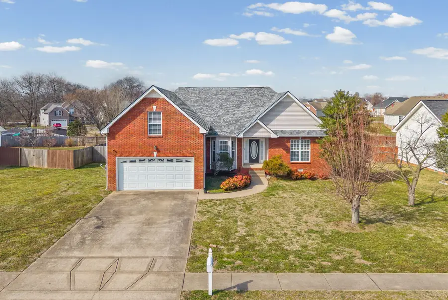 3859 Stella Dr, Clarksville, TN 37040 - #2