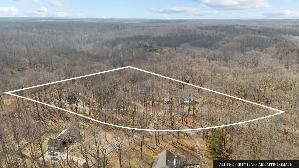 1220 Bald Eagle Dr #& 1222 Bald Eagle Dr, Kingston Springs, TN 37082 - #1