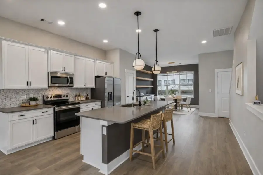 170 Stonecrest Dr, Nashville, TN 37209 - #3