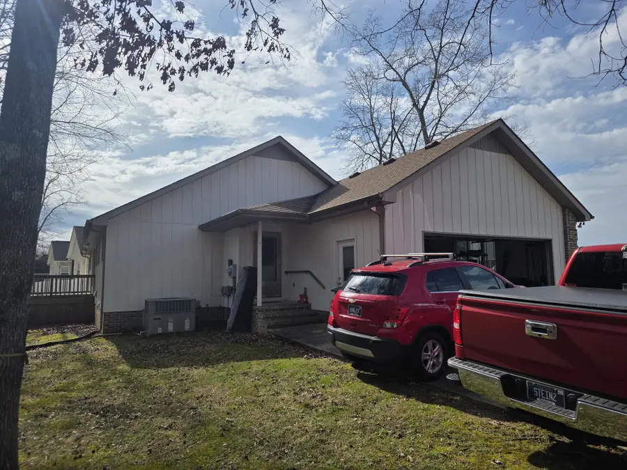 203 Woodson Dr, Tullahoma, TN 37388 - #2