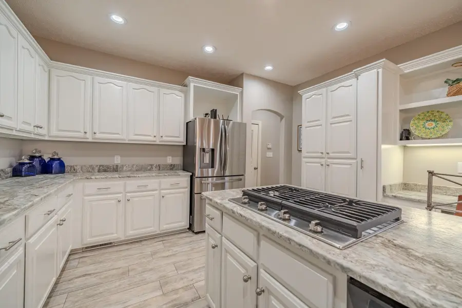 35 Tennessee River Ln, Savannah, TN 38372 - #3