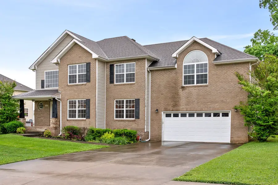 3237 Timberdale Dr, Clarksville, TN 37042 - #3