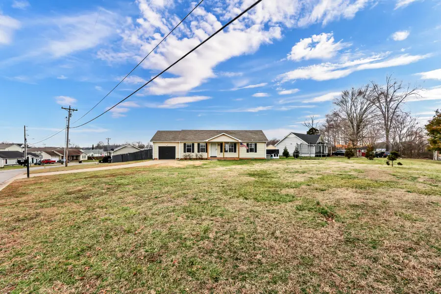 102 Pappy Dr, Oak Grove, KY 42262 - #2