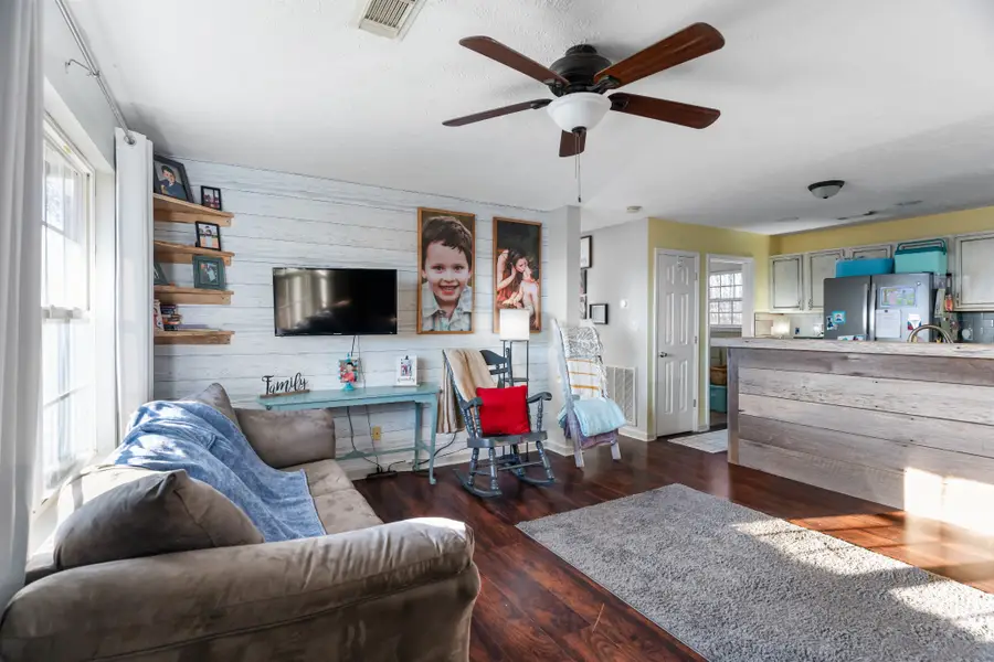 590 Jackson Hollow Rd, Minor Hill, TN 38473 - #2