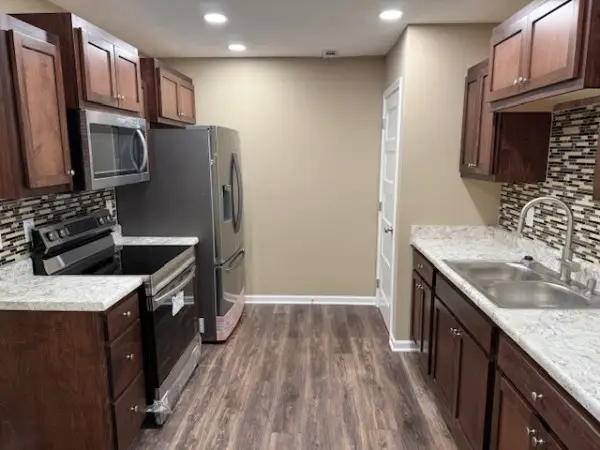 1416 E Lincoln St, Tullahoma, TN 37388 - #2