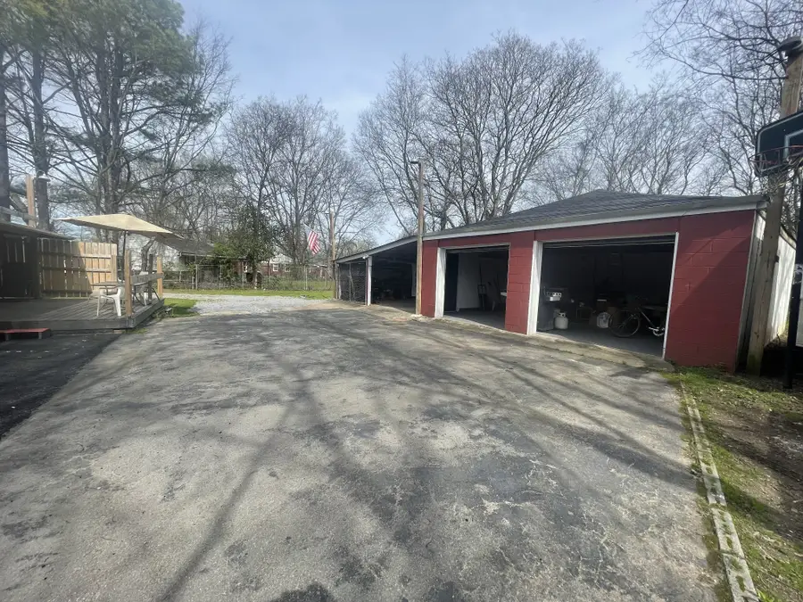 456 Ewing Ln, Nashville, TN 37207 - #3