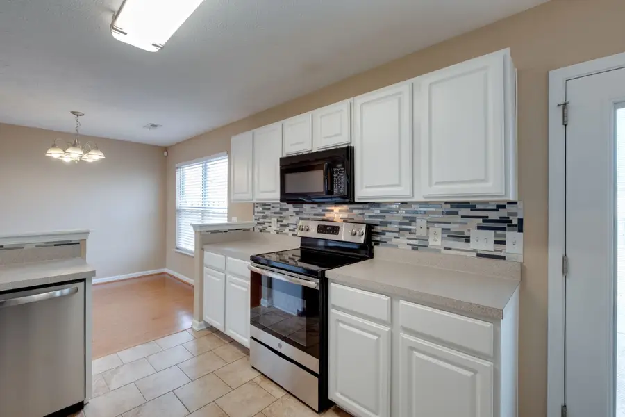 2405 Pleasant Springs Ln, Hermitage, TN 37076 - #2