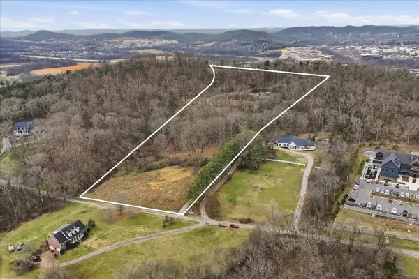 4327 Long Ln, Franklin, TN 37064