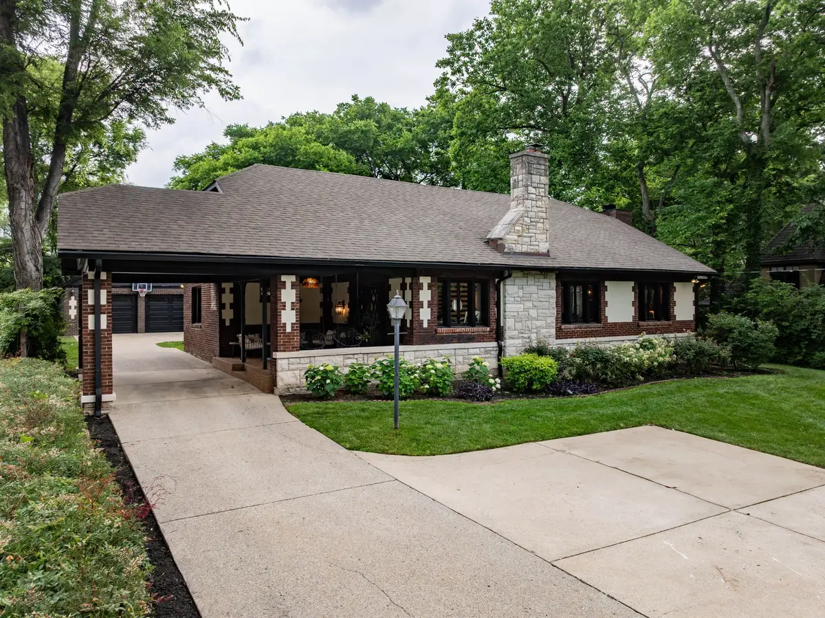 1702 Stokes Ln, Nashville, TN 37215 - #1