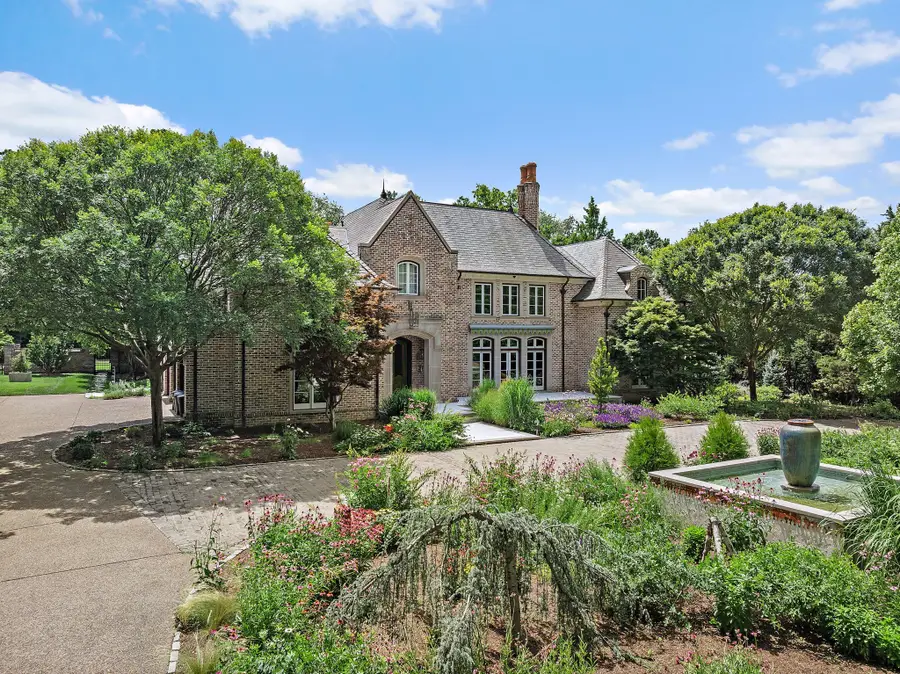 1206 Belle Meade Blvd, Nashville, TN 37205 - #2