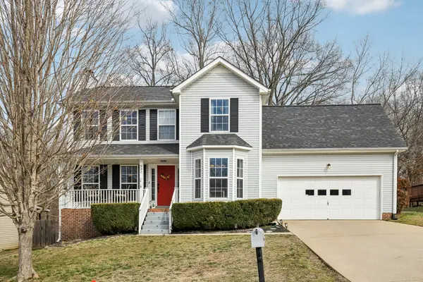 952 Roedeer Dr, Clarksville, TN 37042