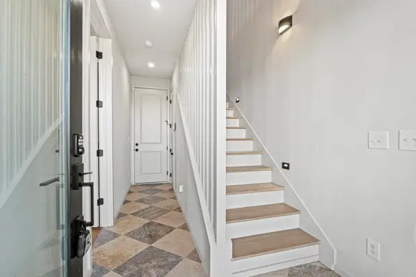 106 Grizzard Ave #2, Nashville, TN 37207 - #3