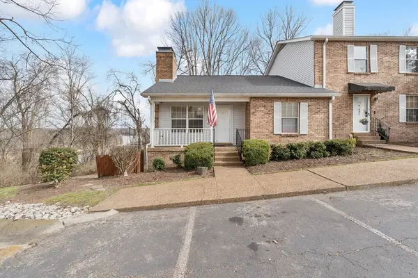 125 Cumberland Trce, Nashville, TN 37214