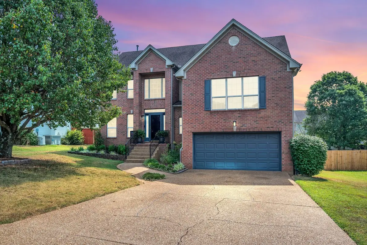 121 Rose Garden Ln, Goodlettsville, TN 37072 - #1