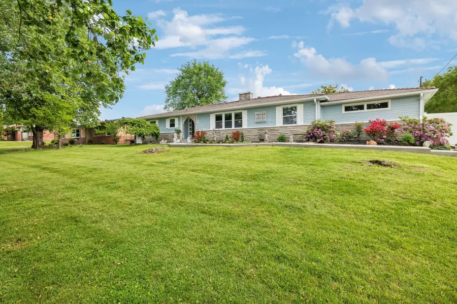 604 College Ave E, Carthage, TN 37030 - #3