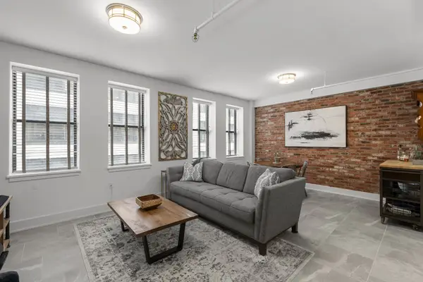 700 Church St #305, Nashville, TN 37203