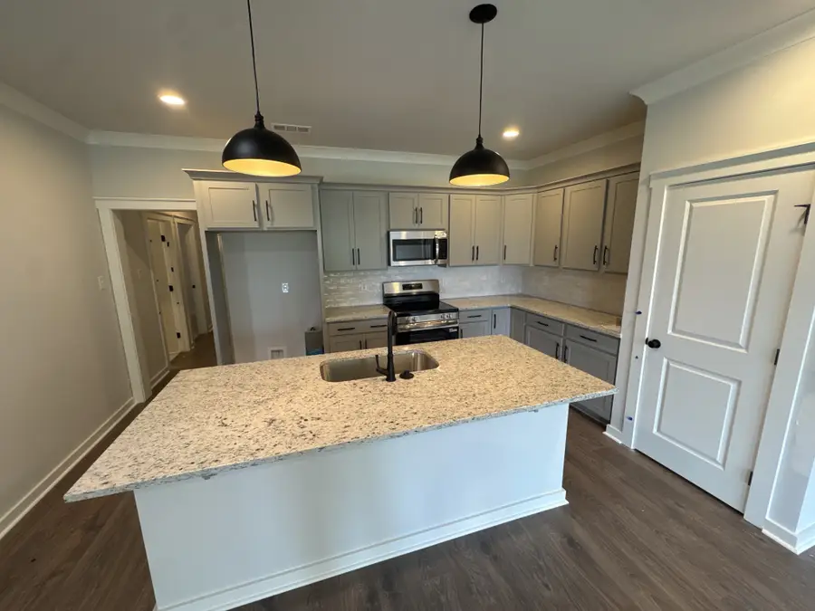 3502 Oakland Rd, Springfield, TN 37172 - #2