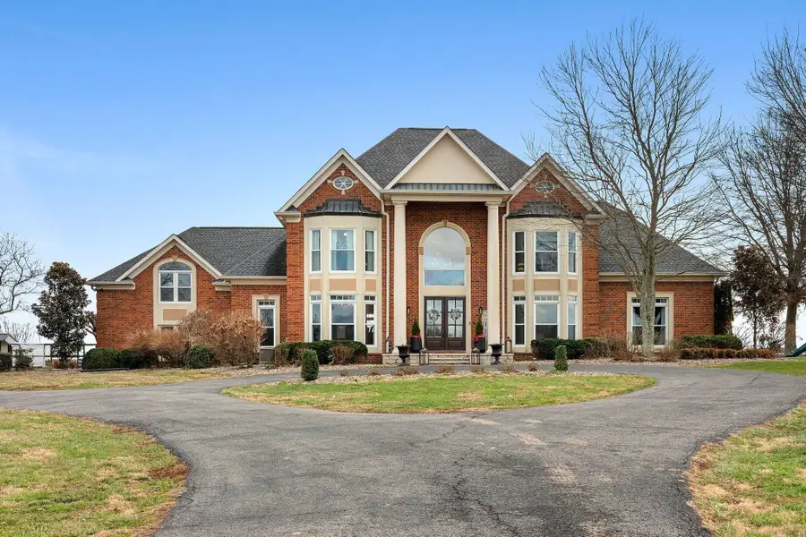 1600 Oakdale Rd, Westmoreland, TN 37186 - #2