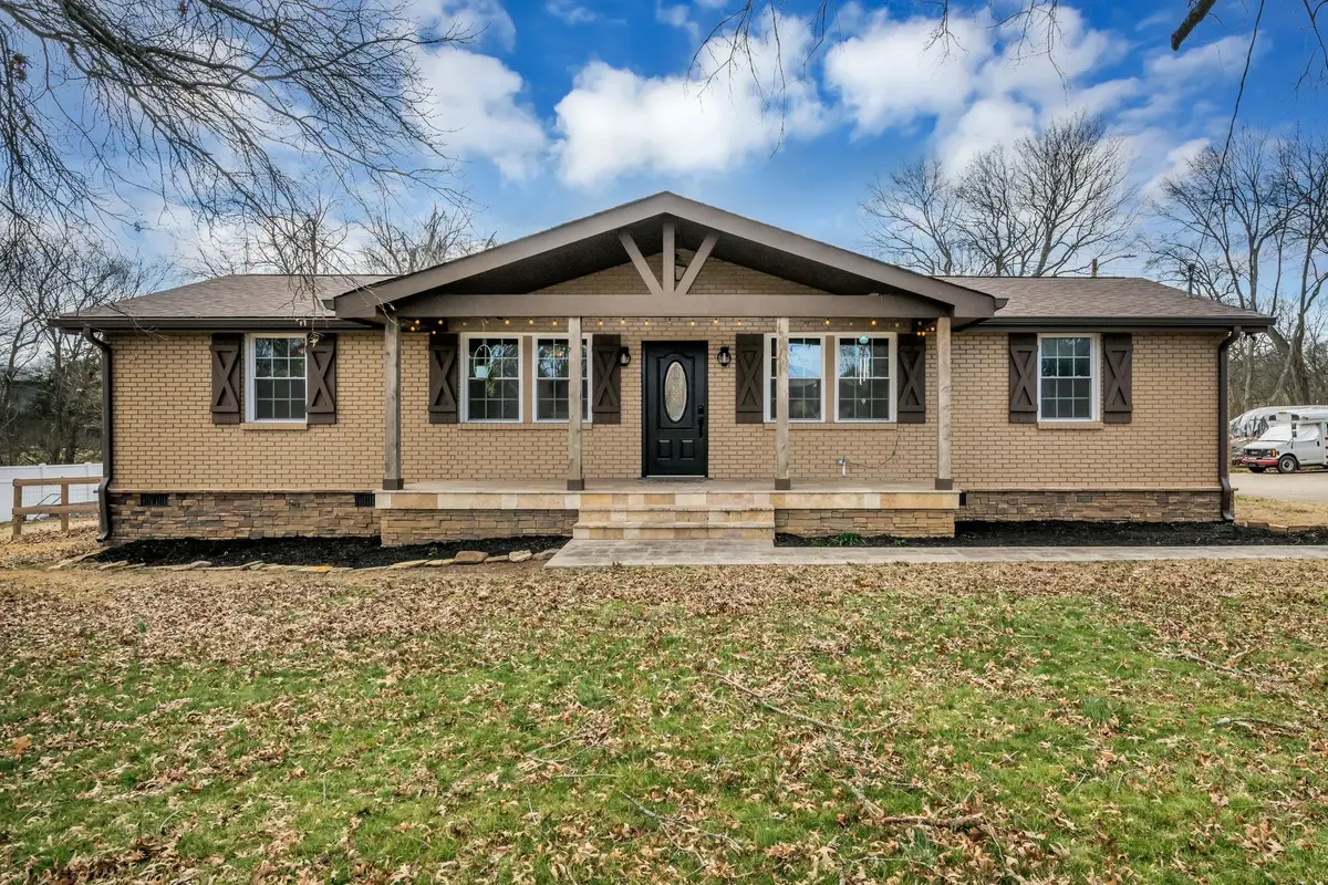 920 Sun Valley Dr, Madison, TN 37115 - #1