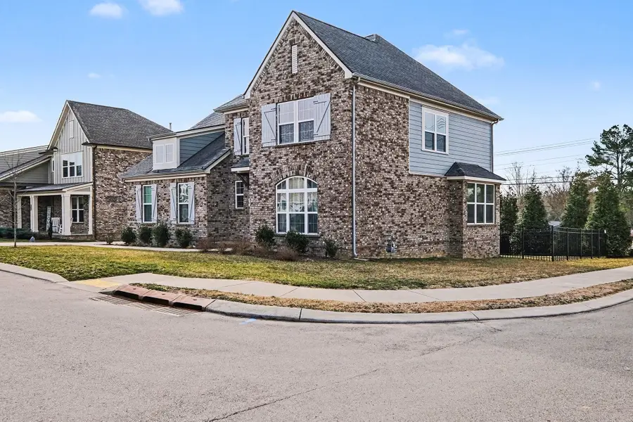 20 Friary Ct, Mount Juliet, TN 37122 - #2