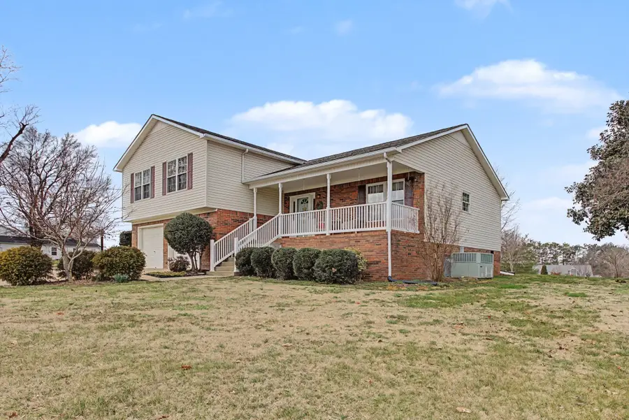 397 Canaan Rd, Columbia, TN 38401 - #3